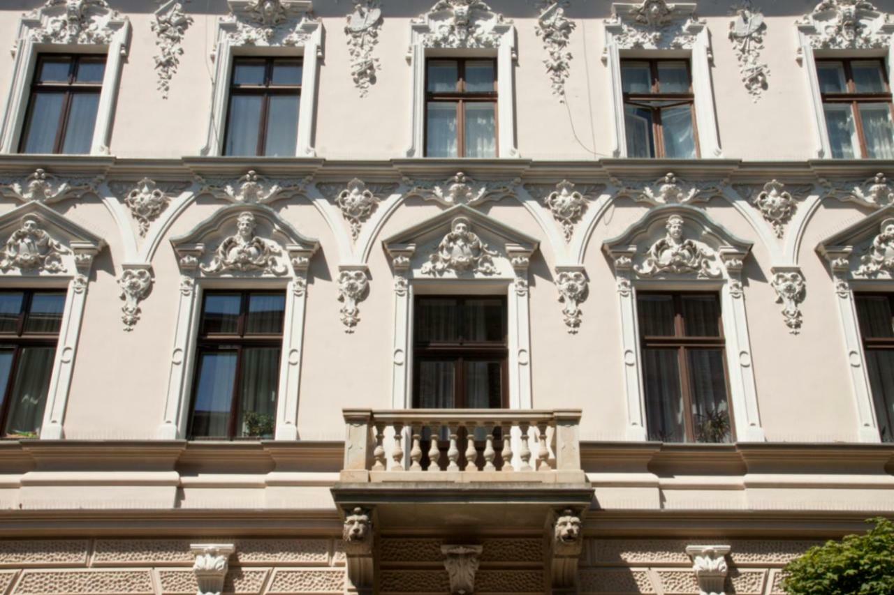 Quiet Loft Michalowskiego Street Krakow Bagian luar foto